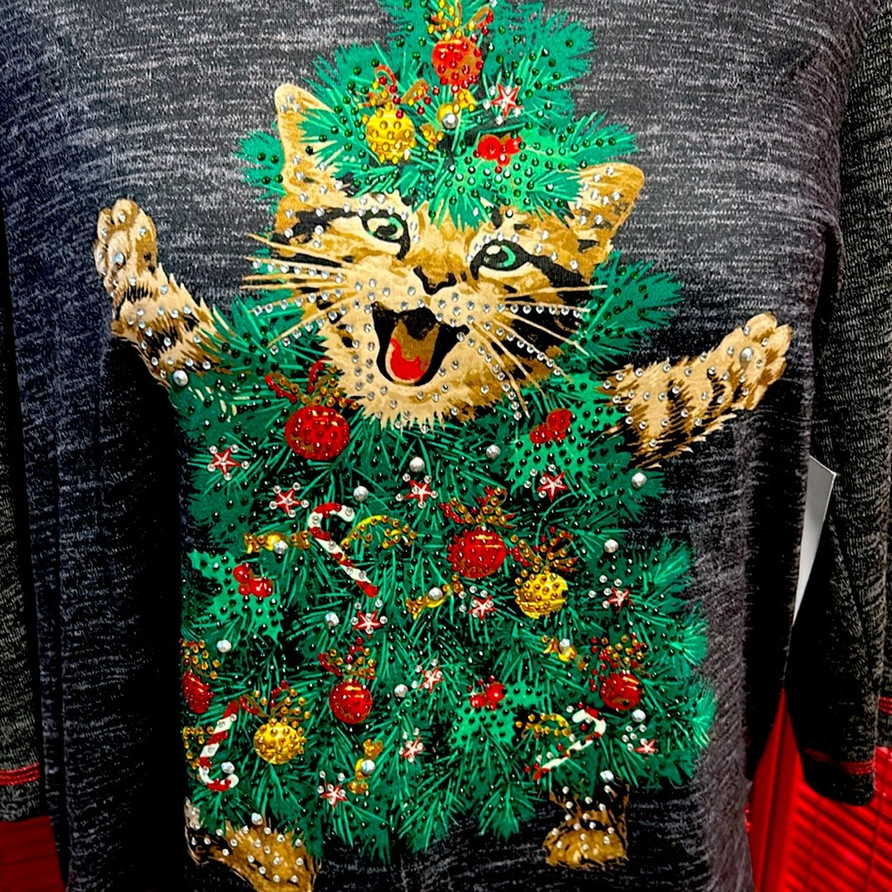 NWT Onque Casual Crazy Cat Christmas shirt